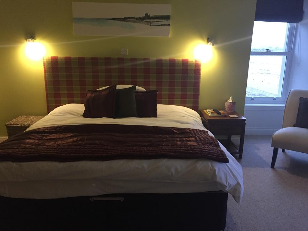 The Marine Bed and Breakfast Thurso Esterno foto
